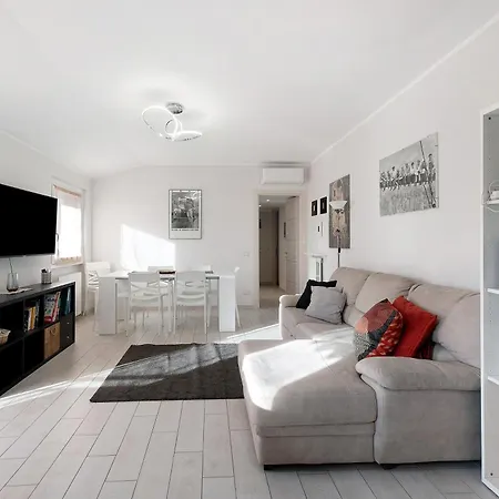 Апартаменты La Dimora Del *